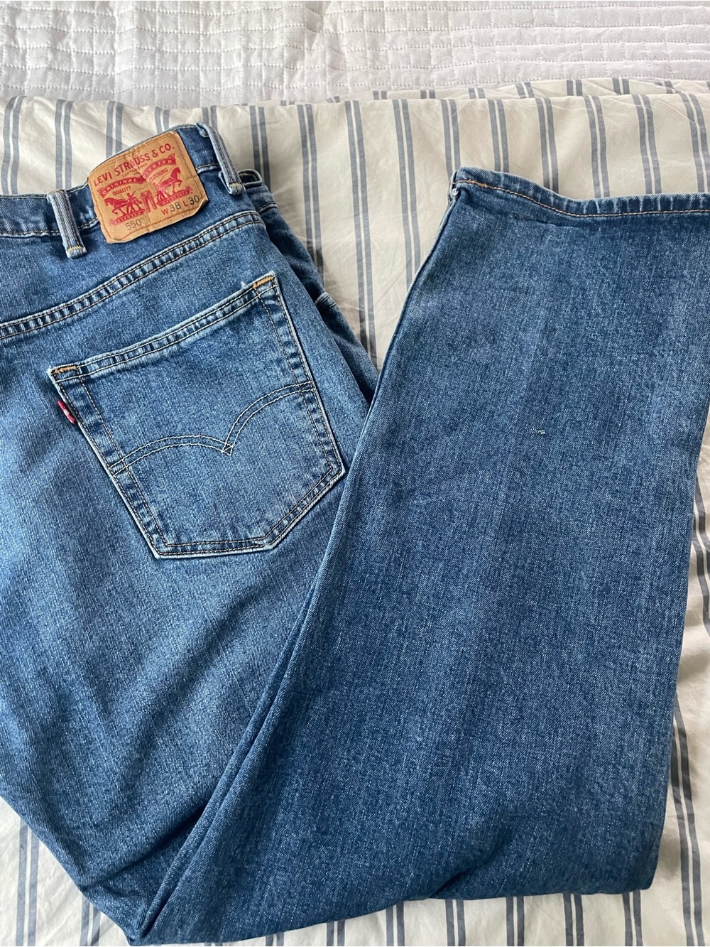 Men's Levi Jeans
